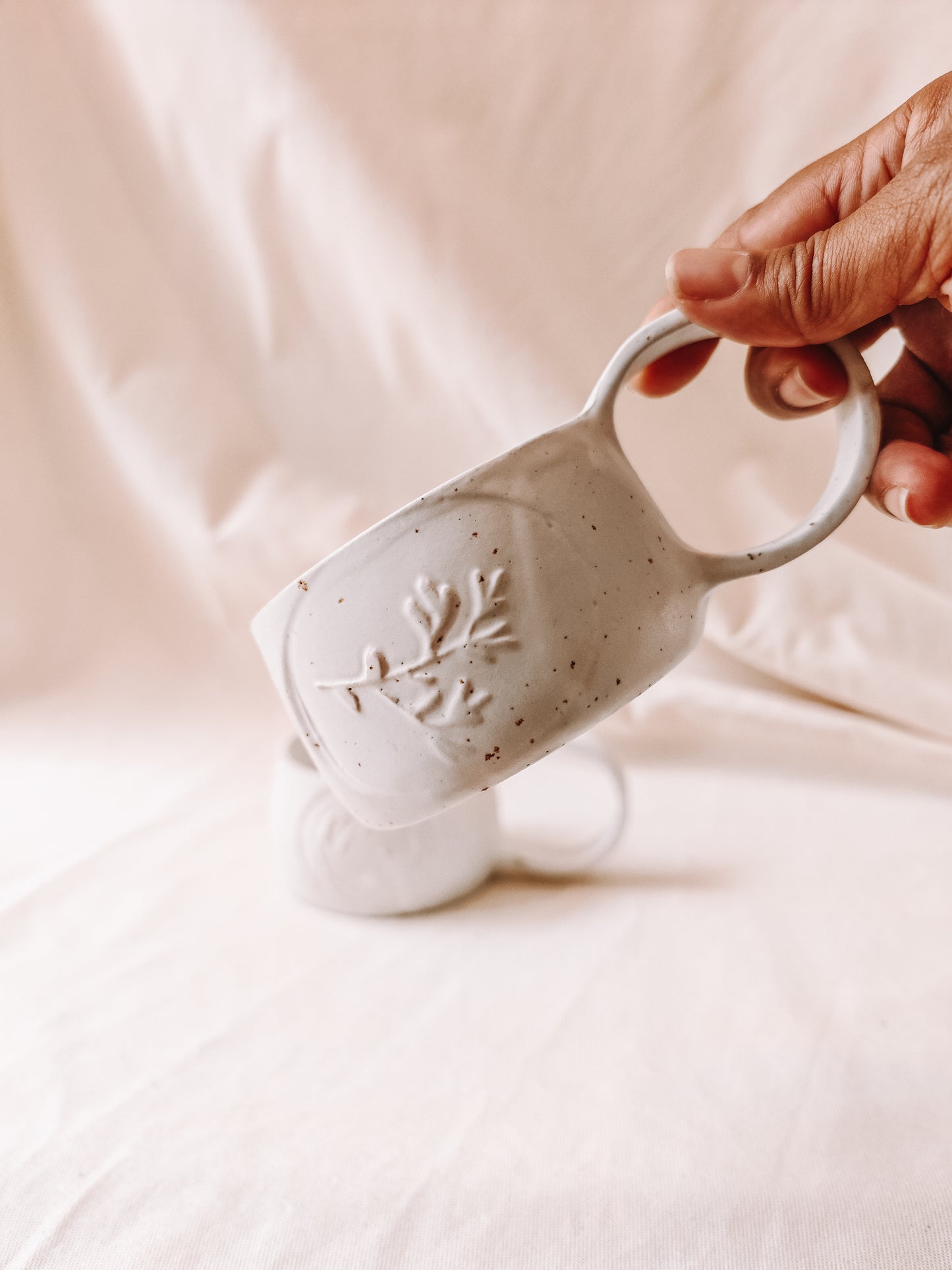 Keramik Tasse - Xilogravura - Blumen weiß